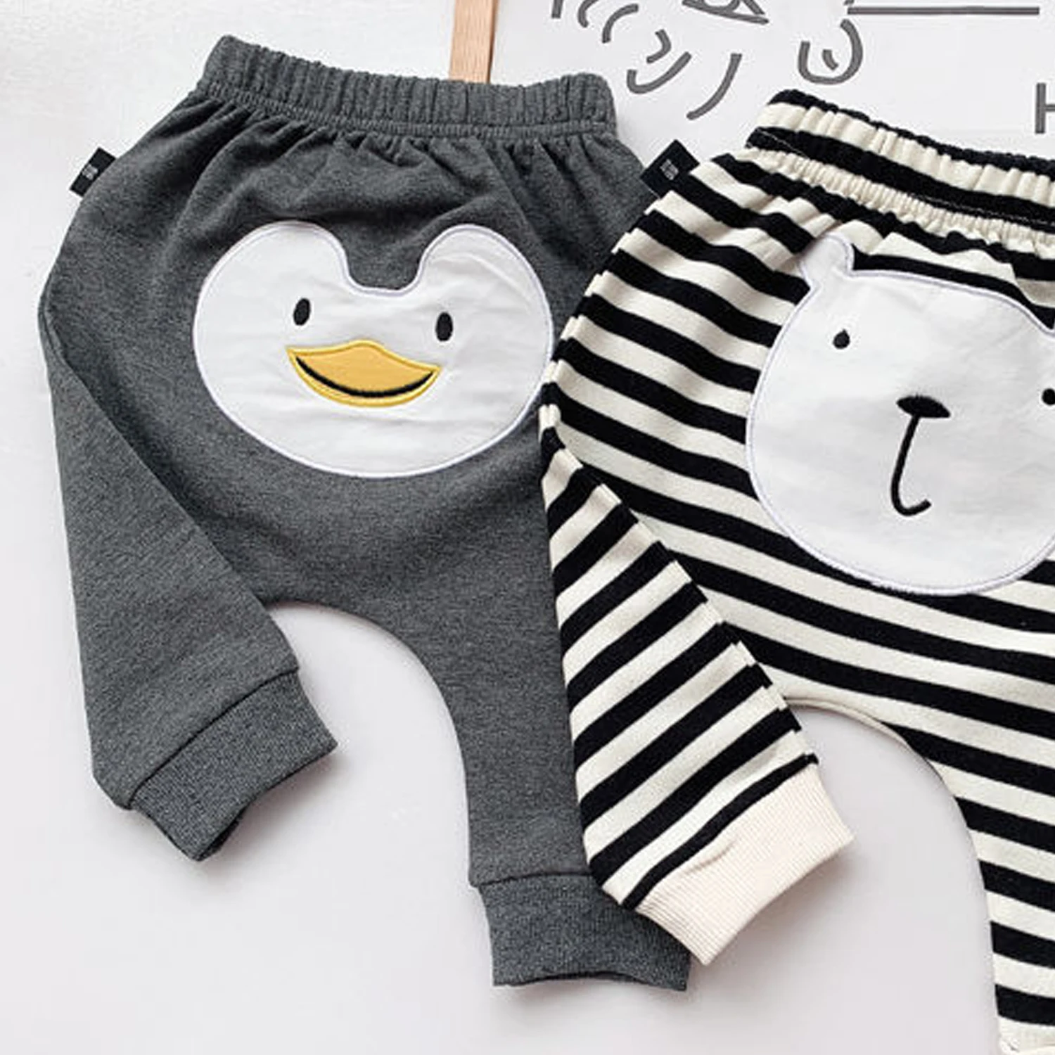 Cartoon Penguin Newborn Baby Pants Cotton Warm Pants For Girls Baby Children Wear Bow Cute Legging Outfits Children\'s Pants