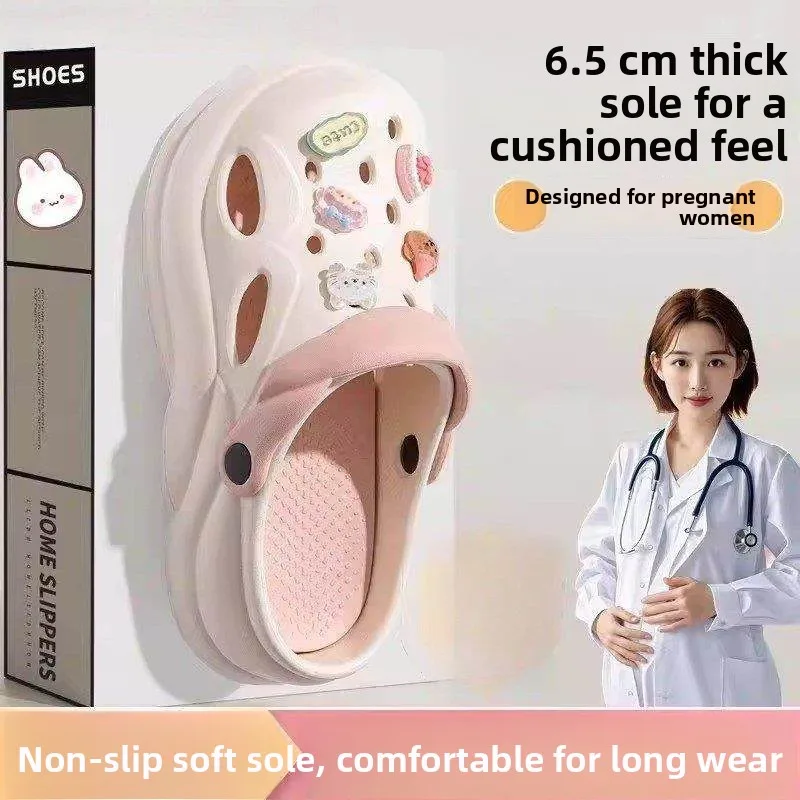 

Женские пляжные сандалии-сабо 2026 года, новинка, на толстой подошве, увеличивающие рост, нескользящие, с закрытым носком, суперпопулярные, в мультяшном стиле