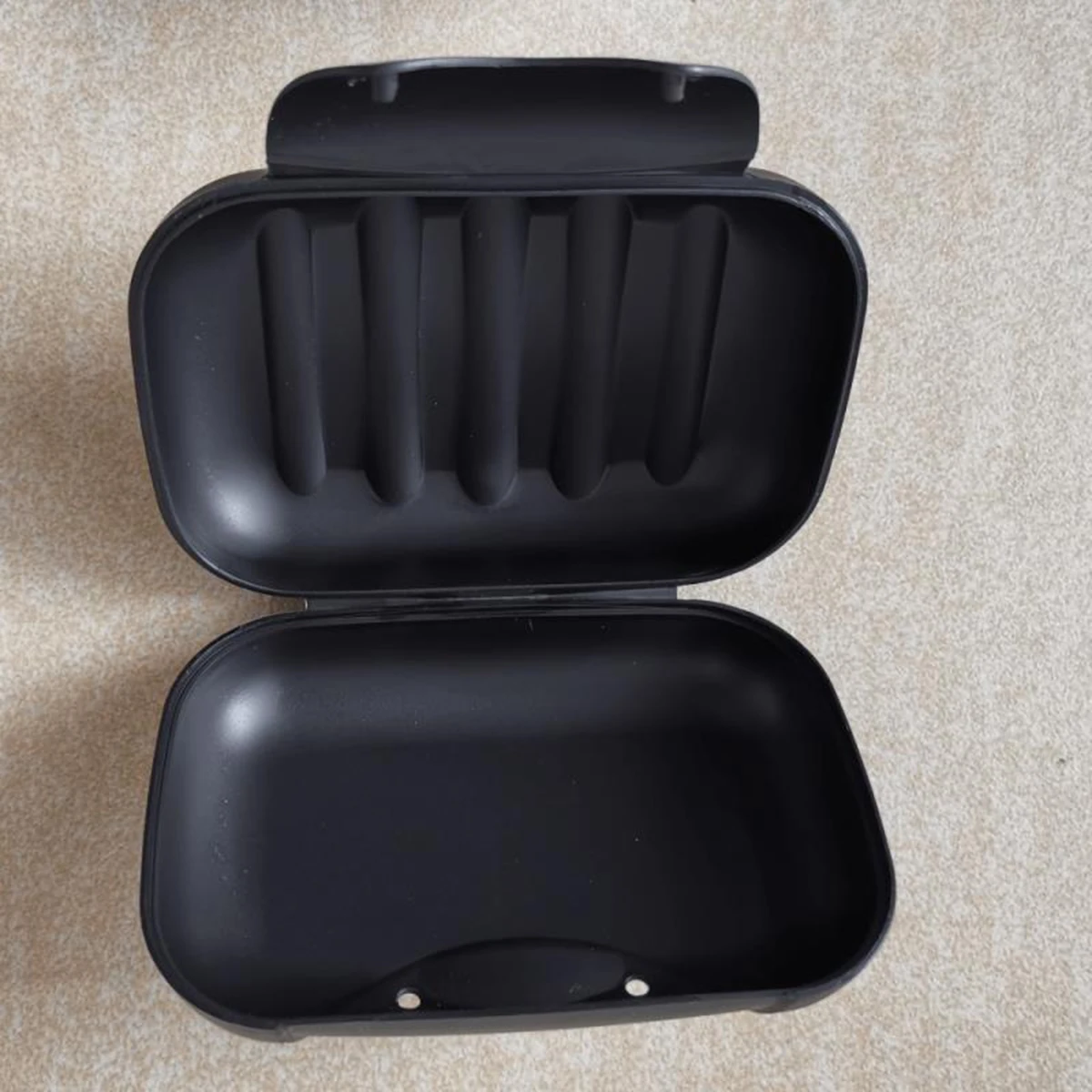 Portable Travel Soap Box black/white Waterproof Leak Proof Stylish Compact Easy To Carry Bathroom Storage Soap Box