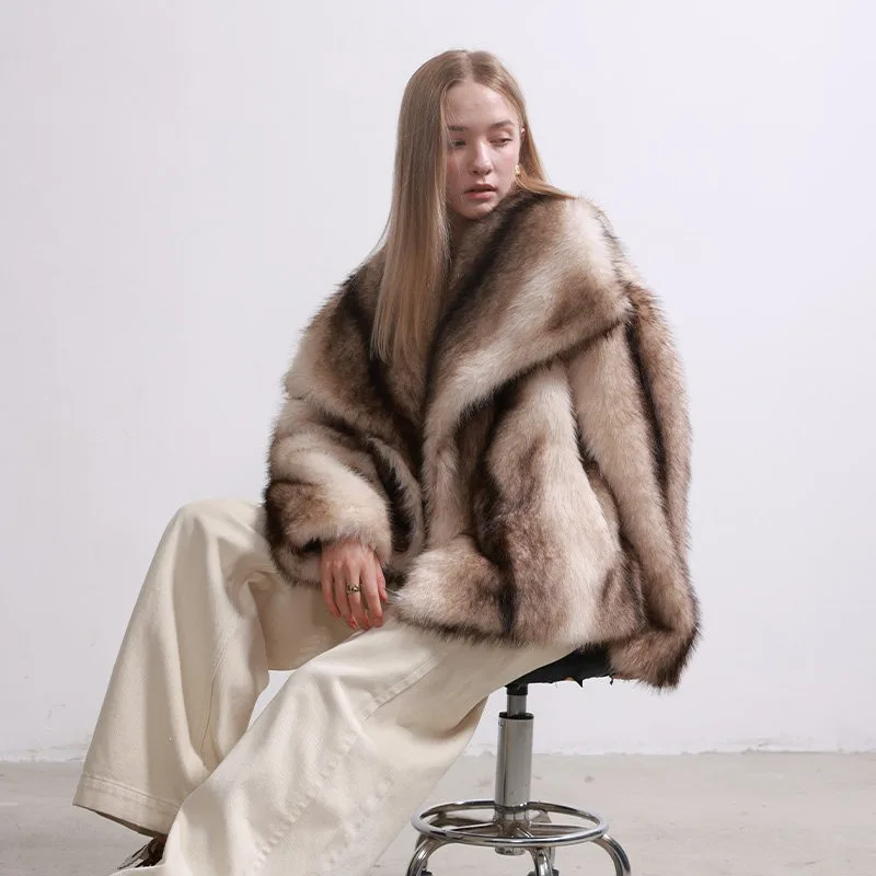 Cross-border Faux Fur Coat A Popular Gradient Faux Fox Fur Coat From Europe America Short and Large Lapel Simple and Warm New