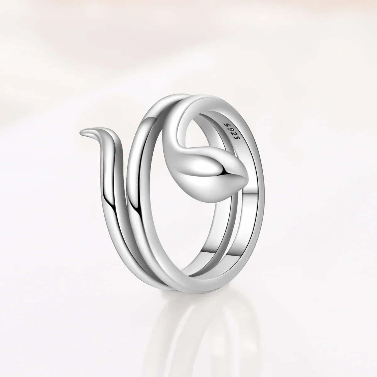 2024 New Mysterious 925 Sterling Silver Spirit Snake Ring for Women's Pet Party Jewelry Gifts and Accessories