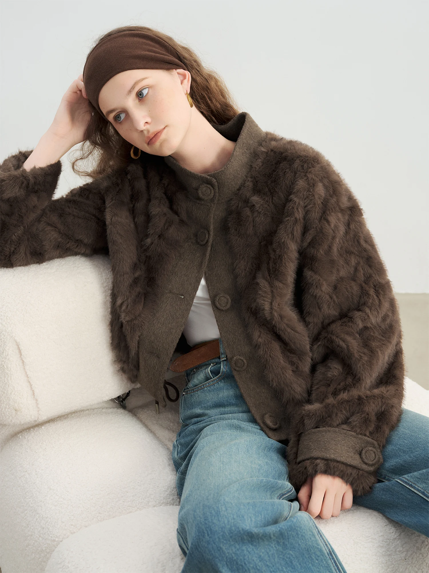 ZIQIAO Petite Women's Fuzzy Imitation Fur Stand-Up Collar Embossed Short Coat 2025 Winter New Arrival Warm Jacket Faux Fur