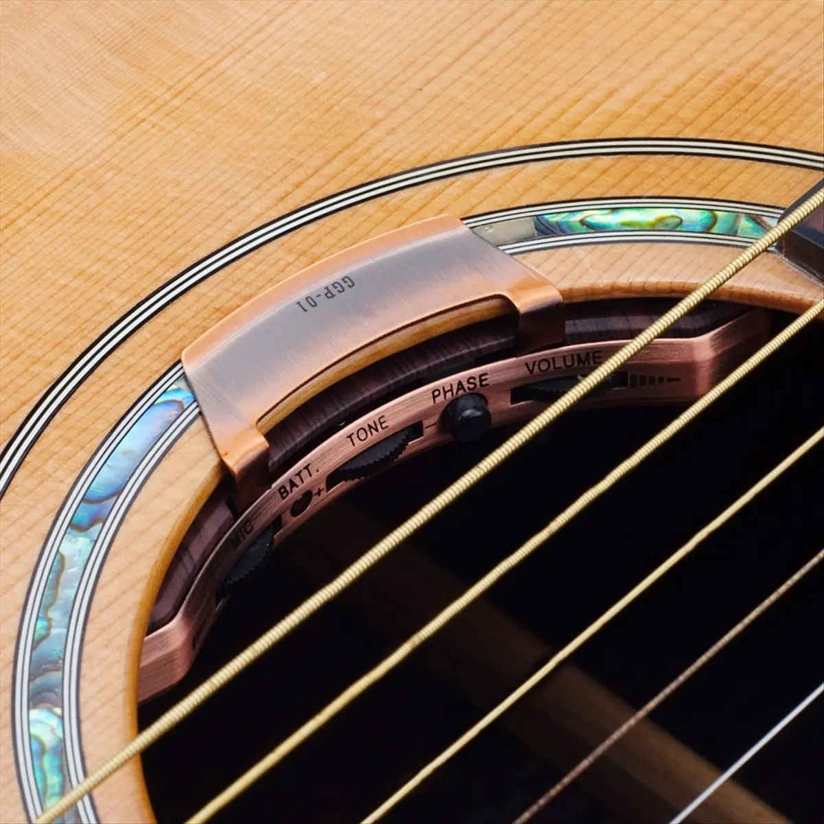 ■★New Arrival Fashion  Acoustic Guitar Sound Hole Pickup Dual Pickup Modes Piezo + Mic Supports Volume Tone Phase for 36-42 Inch