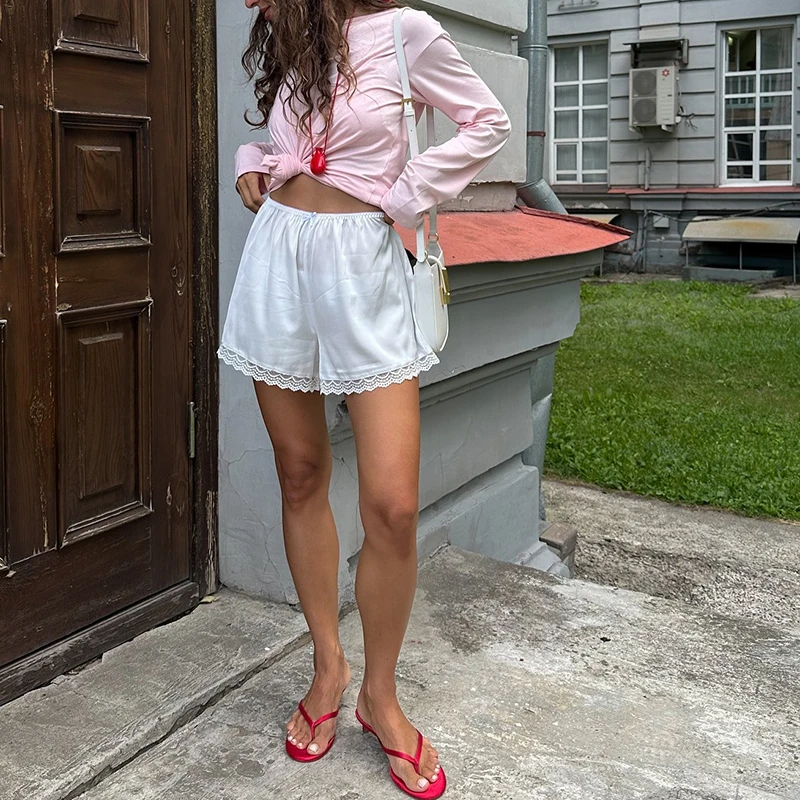 Pantalones cortos con encaje de seda satinada para mujer, bragas de salón de tiro alto, pantalones cómodos, pijamas suaves y sedosos, pantalones cortos elegantes para dormir para mujer