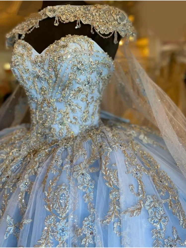 

Customized Ice Blue Princess 15 Girl Quinceanera Dresses With Cape Lace Applique Ball Gown Prom Party Dress Vestido De xv Anos