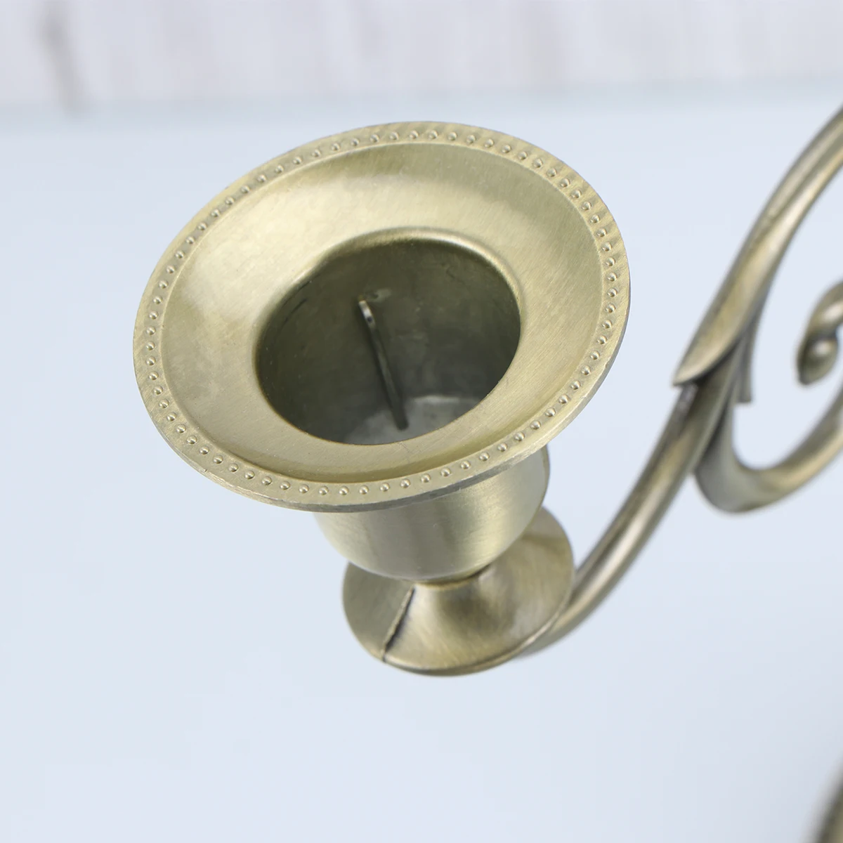 

Five Alloy Art Candlestick European Classical Romantic Wedding Candlestick Accessories Restaurant Hotel