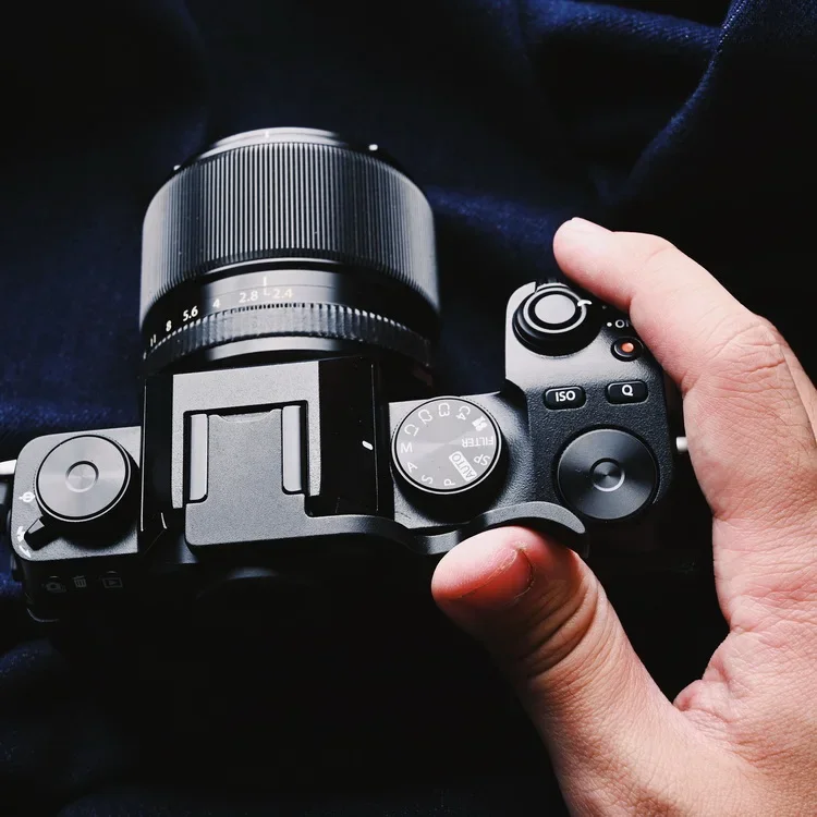 Thumb Rest Thumb Grip Hot Shoe Cover For For Fuji XS10 X S10 Fujifilm Aluminum Made With Leather sticker