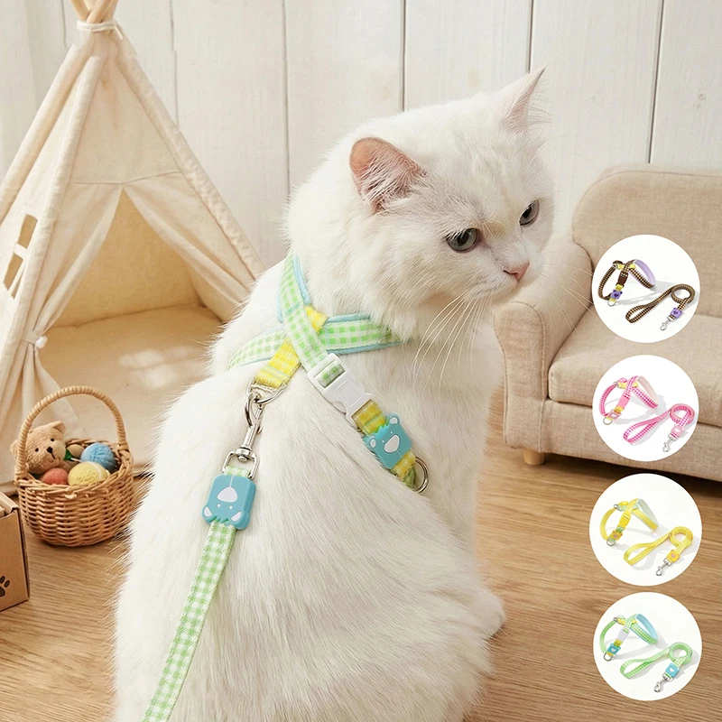 

Adjustable Escape-Proof Cat Harness and Leash Set Fashion Plaid Breathable Lightweight Outdoor Kitten Harness Cats Accessories