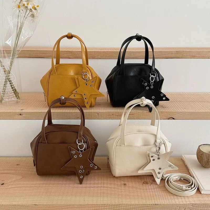 

Trendy Letter Logo Diaper Bag High-End Minimalist Leather Satchel Fashionable Commuter Messenger Purse Unique Business