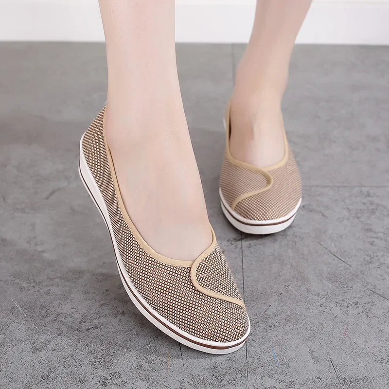 Comemore Low Wedge Heel Solid Women Platform Casual Flat Soft Bottom Woman 2024 Spring Summer Canvas Nurse Women\'s Slip-on Shoes