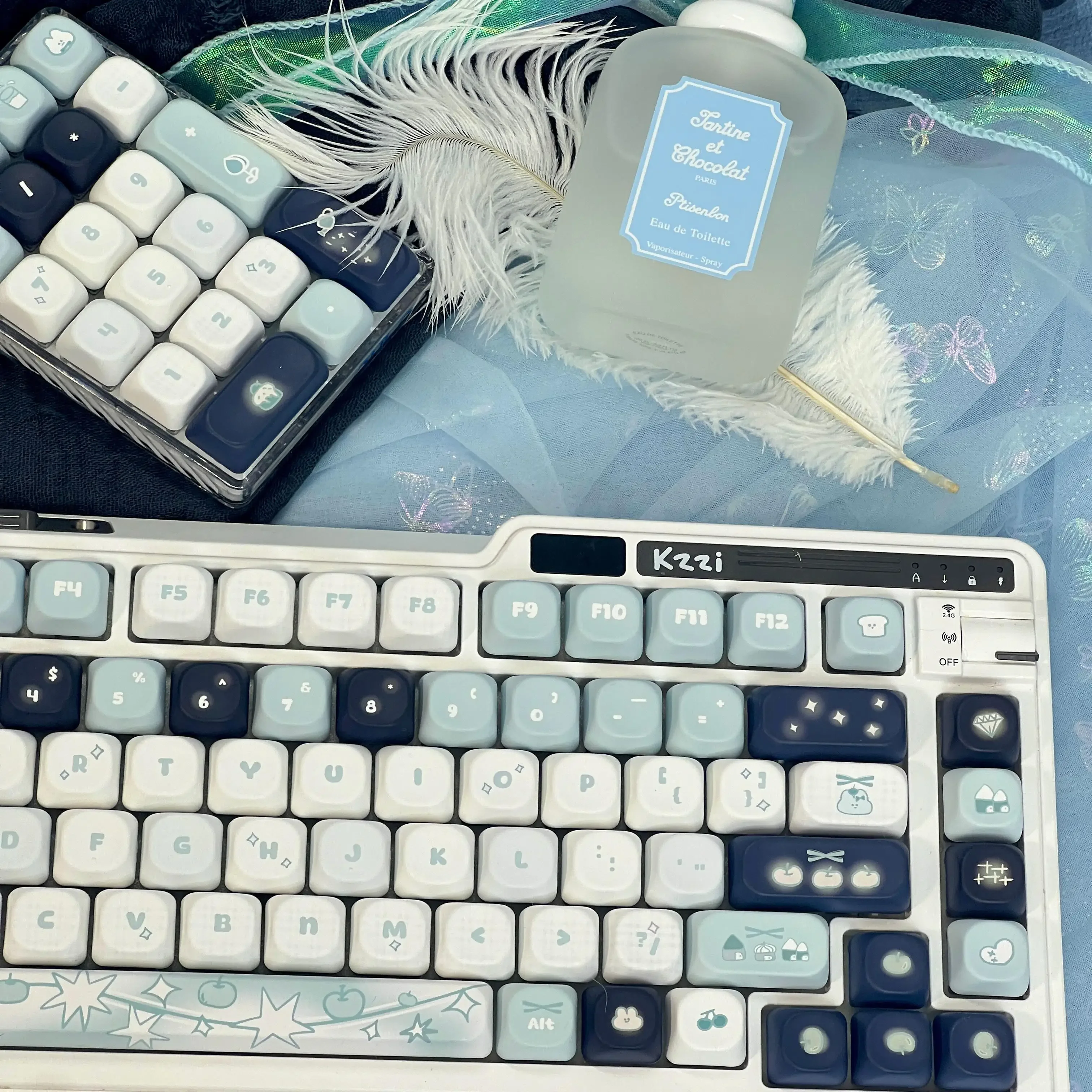 120 Keys Dreamland Original Keycap Blue White Chreey/MOA PBT Five-sided Dye-Sub Gaming Mechanical Keyboard Keycaps Boys Gift