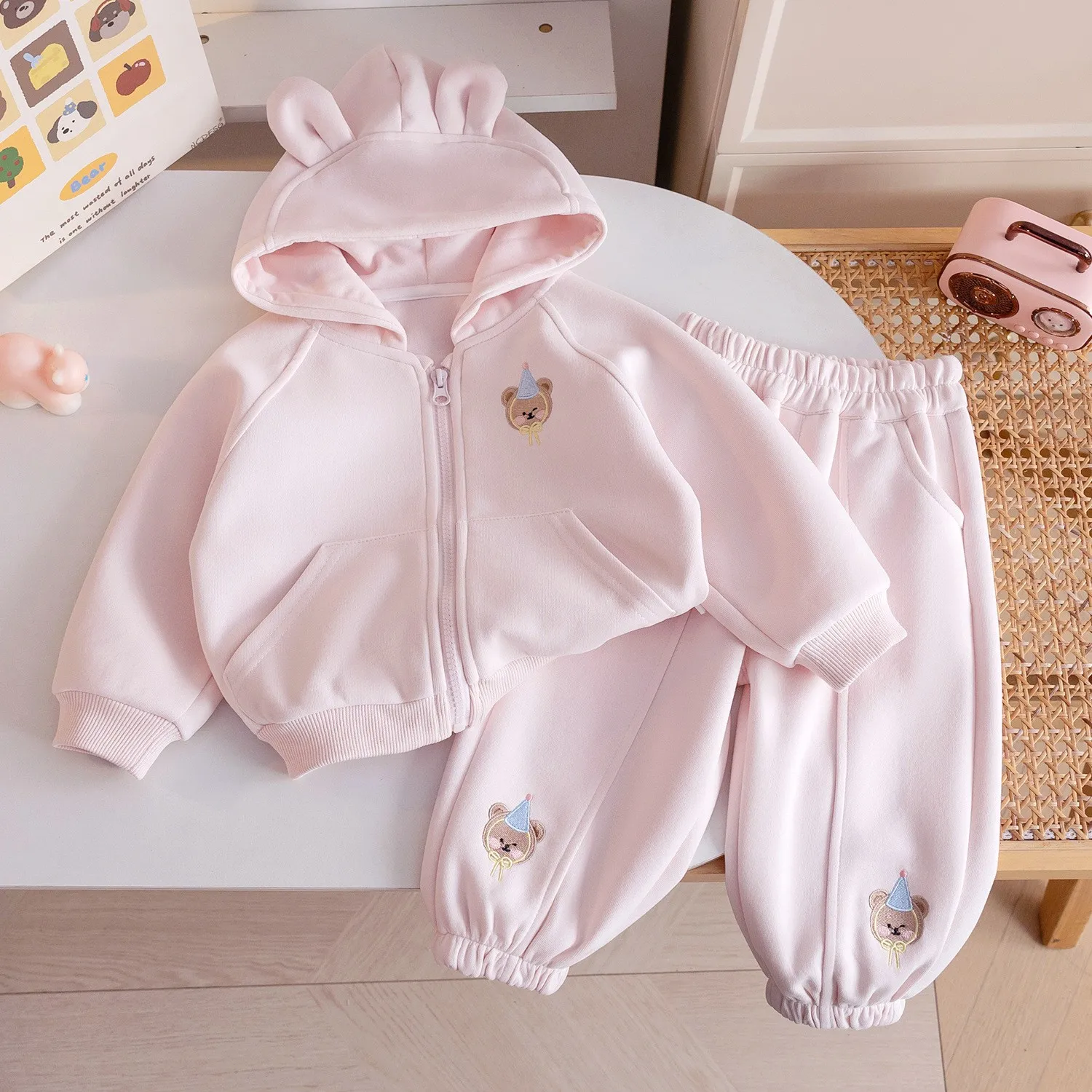 

Toddler Girls embroidery Cartoon bear pink Set with hoodie Baby girl spring clothings autumn