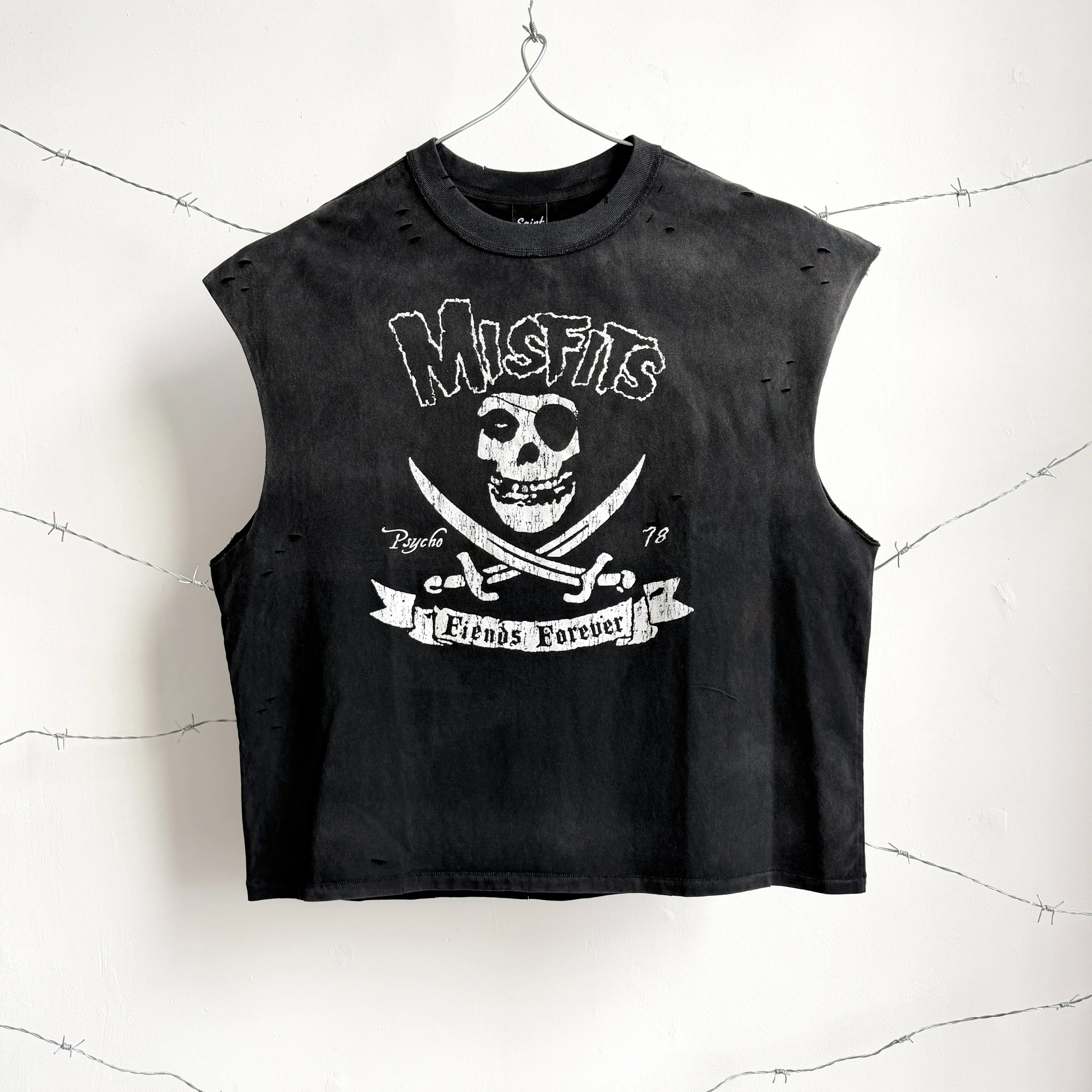 Saint Street Graffiti Style Waistcoat Evil Spirit Pirate Print Heavy Dirt Style Made Old Waistcoat Vest