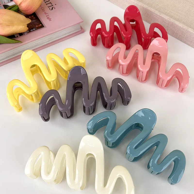 UXSL Fashion New Wavy Lines Large Colorful Hair Claws for Woman Elegant Hairpin Ponytail Clip Acrylic Barrettes Hair Accessories