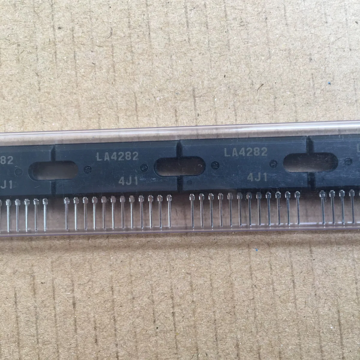 LA4282 Audio Power Amplifier Chip