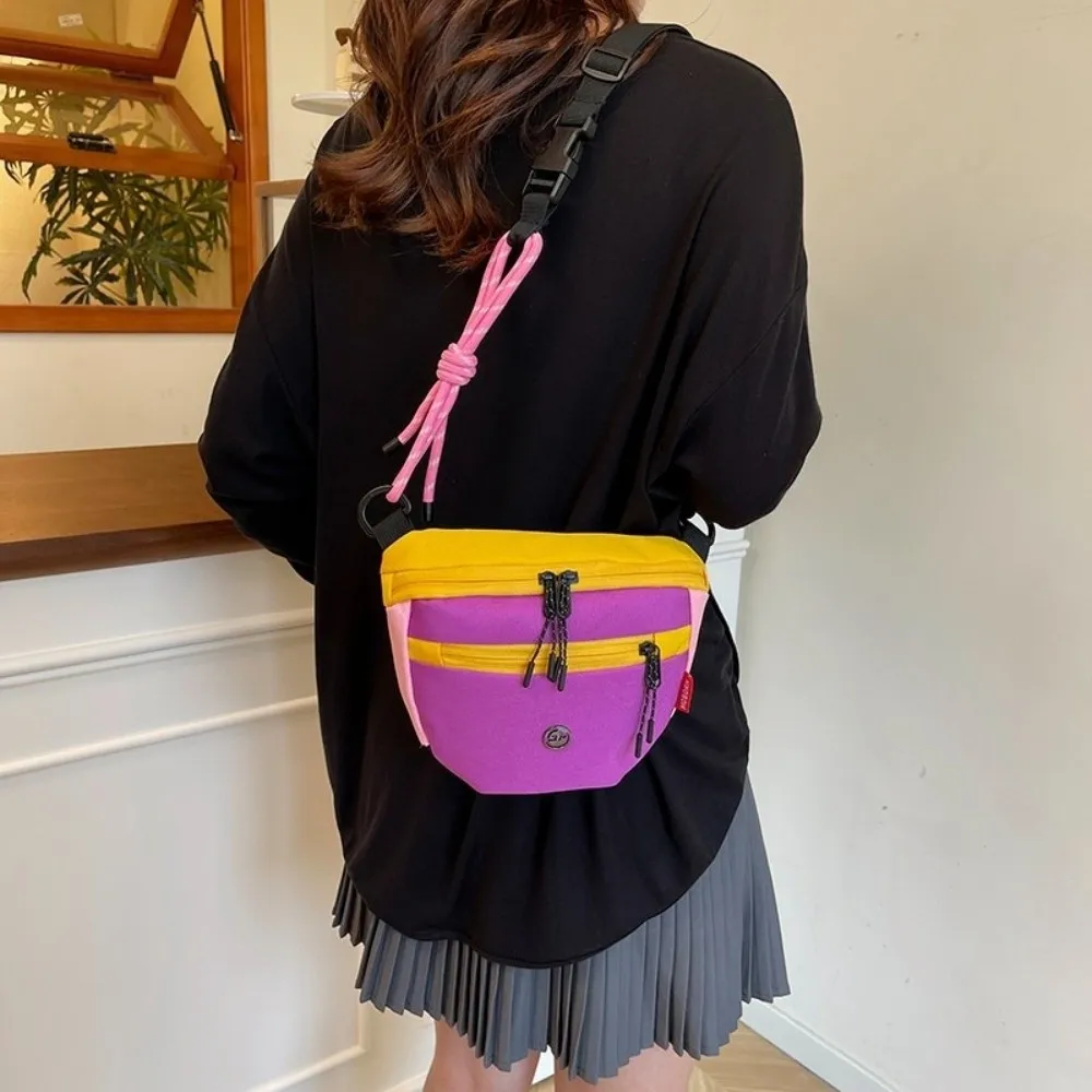 

Korean Style Sports Crossbody Bag Waterproof Color Contrast Half Moon Bag Large Capacity Adjustable Strap Dumpling Shoulder Bag