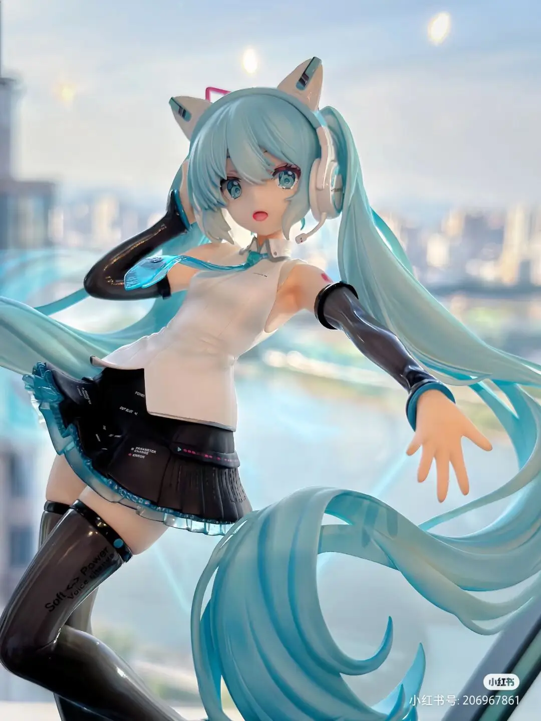 Original F:Nex × Yowu Vocaloid Hatsune Miku Cat Ear Headphones Ver Miku Anime Action Figurine Pvc Model Collection Toy Gifts