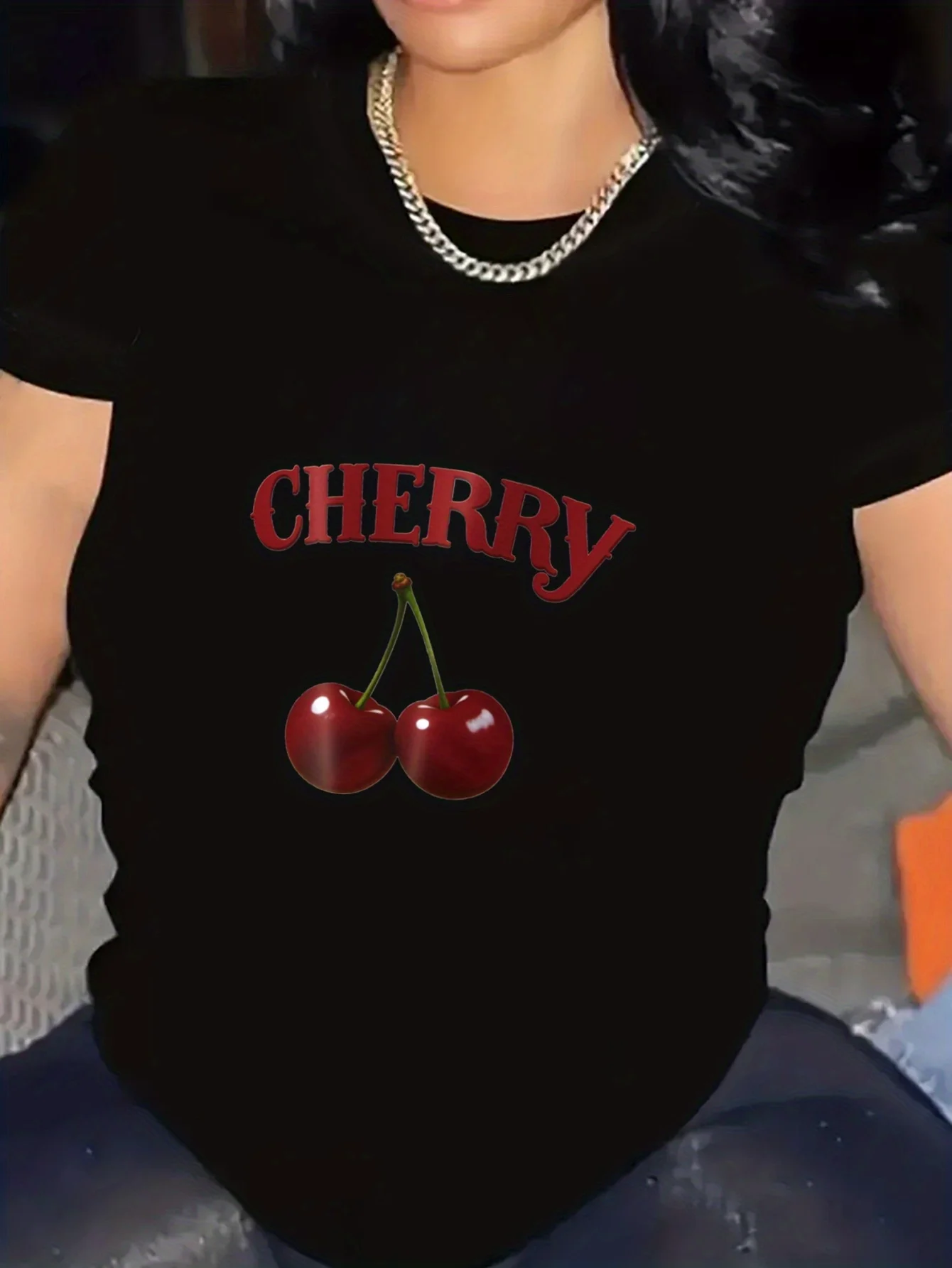Bequemes, atmungsaktives, lässiges Sport-Kurzarm-T-Shirt, kreativer Kirschgrafikdruck, stilvoll für Damen