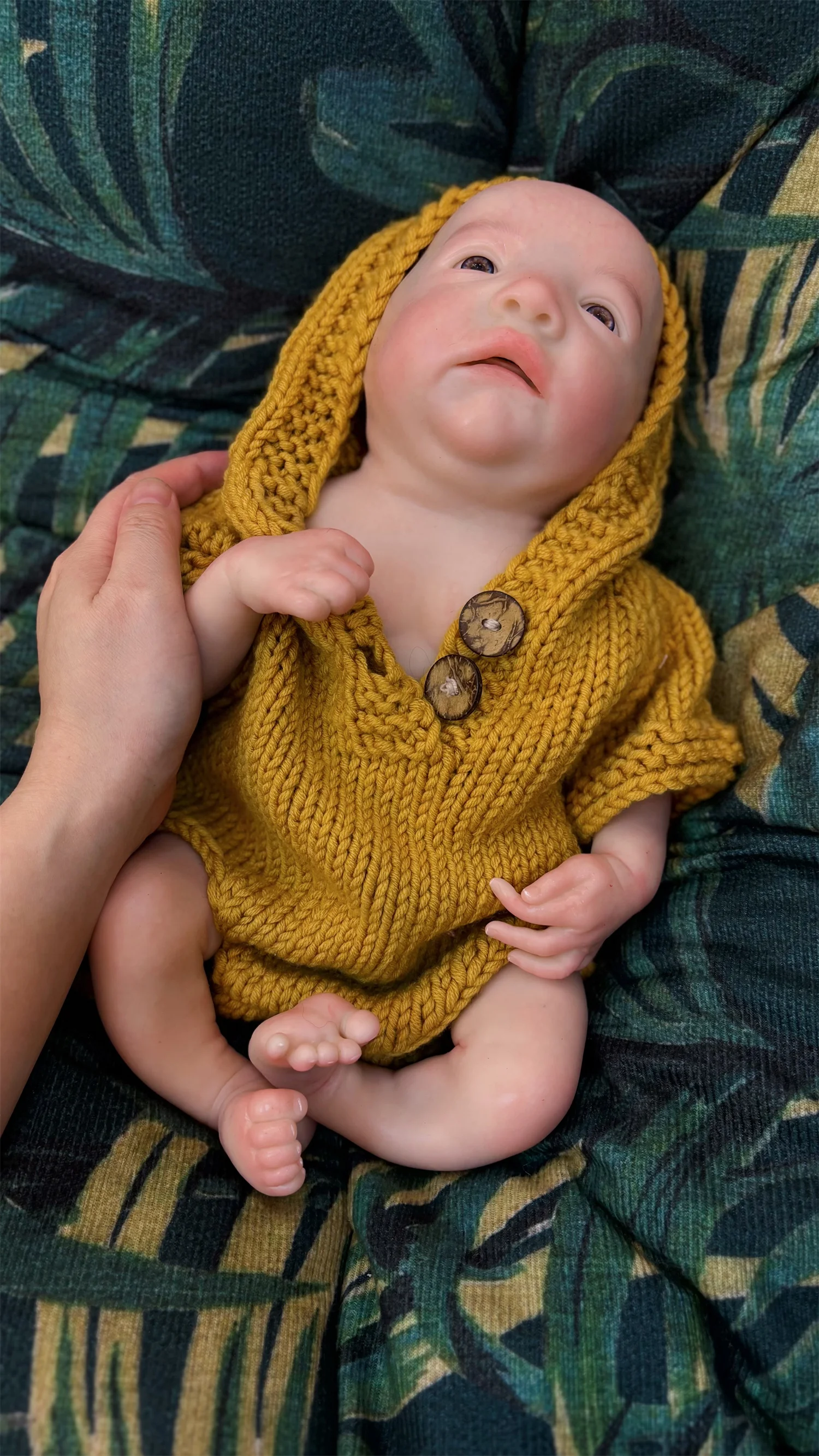 Can Open Mouth 2Styles 40CM Levi Silicone Boy Doll With Painted Bald Very Soft Touch Feeling Flexible Bebe Reborn Doll For Kids