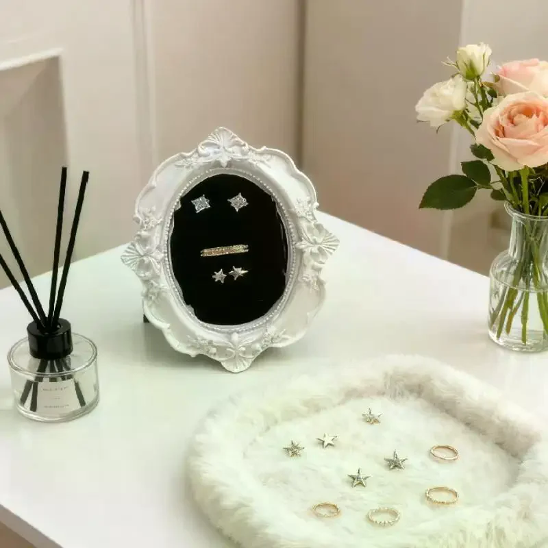 Vintage Ring Display Stand Retro Picture Frame Shaped Jewelry Organizer Exquisite Earring Tray for Tabletop and Countertop Use
