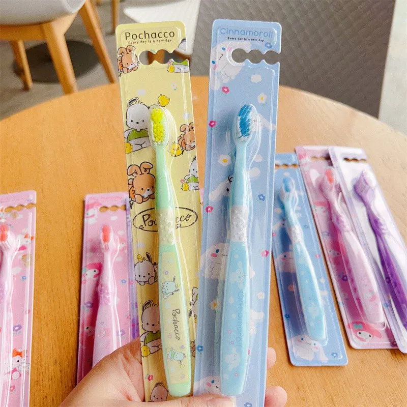 Kawaii Sanrio Toothbrush Kuromi Mouthwash Cup  Cute Hello Kitty My Melody Cinnamoroll Travel Portable Plastic Toothbrush Cup