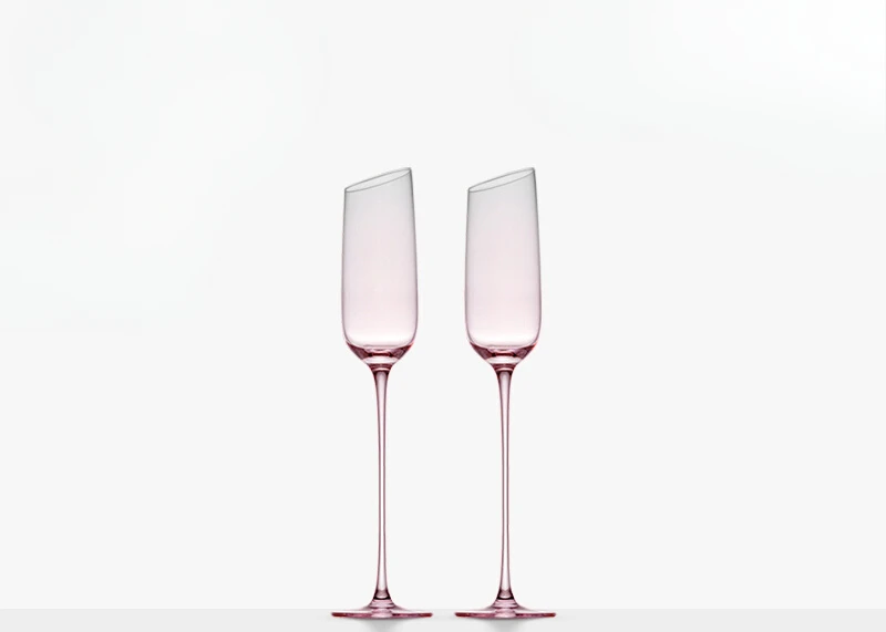 

Champagne glass, lead-free crystal goblet.