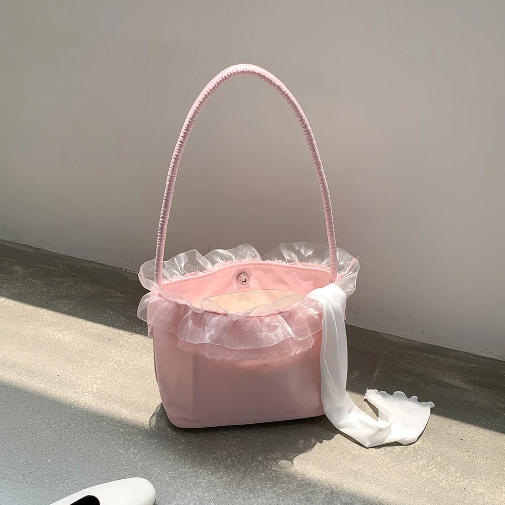 

Fairy Lace Solid Color One Shoulder Bag Women's Korean Ins Elegant Buckle Soft Bucket Bags Daily Casual Versatile Dating Handbag