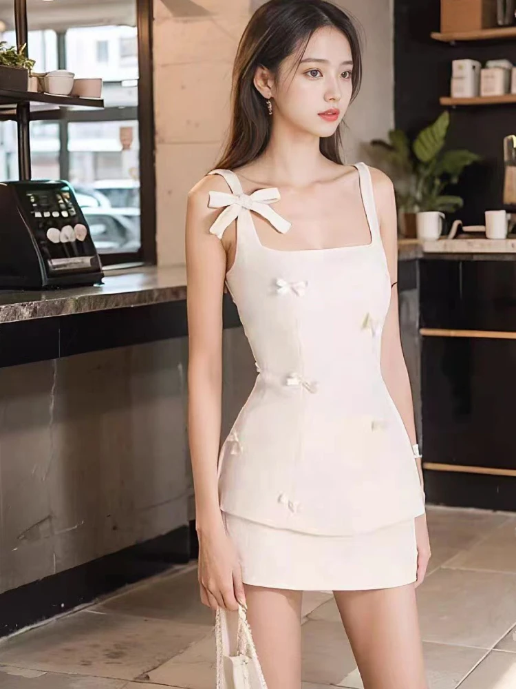 2024 Summer French Commuter Suit women\'s New High Quality Bow Spliced Slim-Fit Vest Top + gonna a-line Retro Sweet Set da 2 pezzi