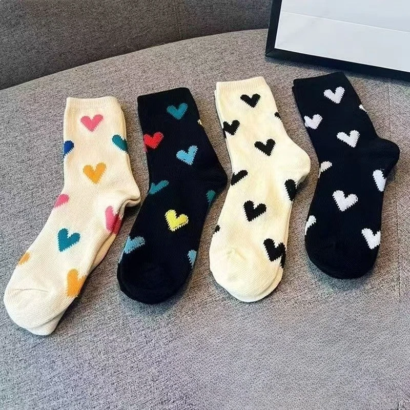1/4 pairs Spring Women's Fashion Colorful Love Socks Cute and Sweet Socks Sweat Absorbing Casual Comfortable Women's Socks