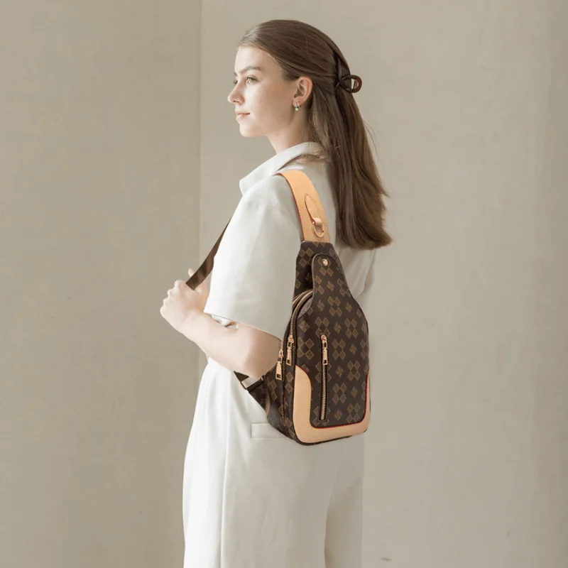 

PU Leather, Plaid Pattern, Stylish Waist Bag, Zipper Closure, Adjustable Shoulder Strap, Women's Shoulder Bag, Ladies Crossbody