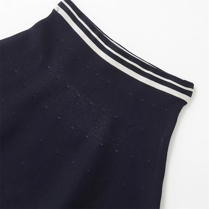 KEYANKETIAN 2025 Wiosna Nowa damska spódnica z dzianiny w kontrastowe paski w stylu preppy Elastyczna talia Cienka mini spódniczka w kształcie litery A