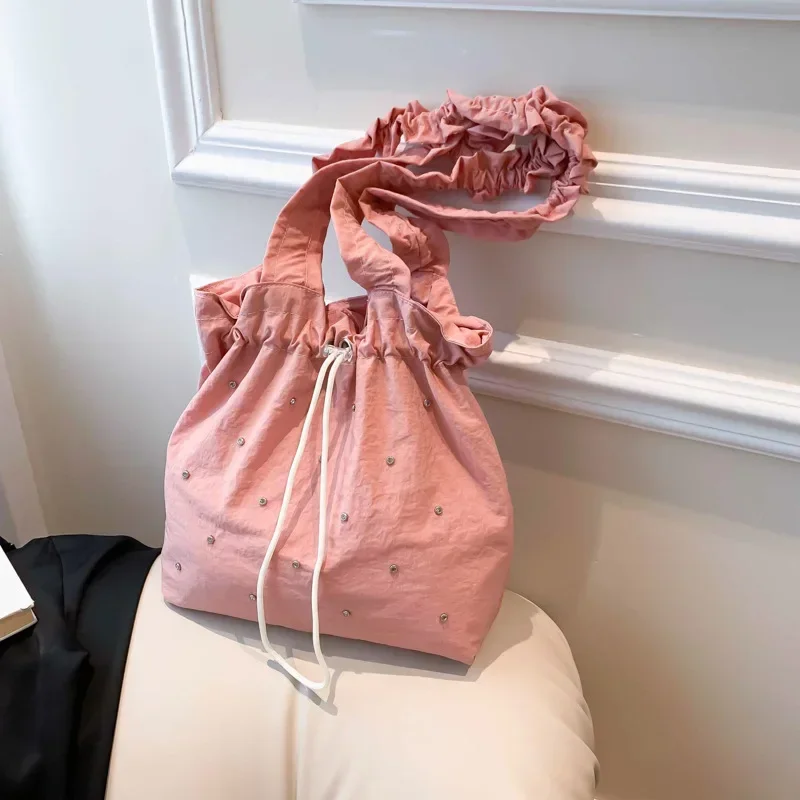 

Large capacity fashion shoulder bag versatile ins women's pleated underarm handbag tote bag