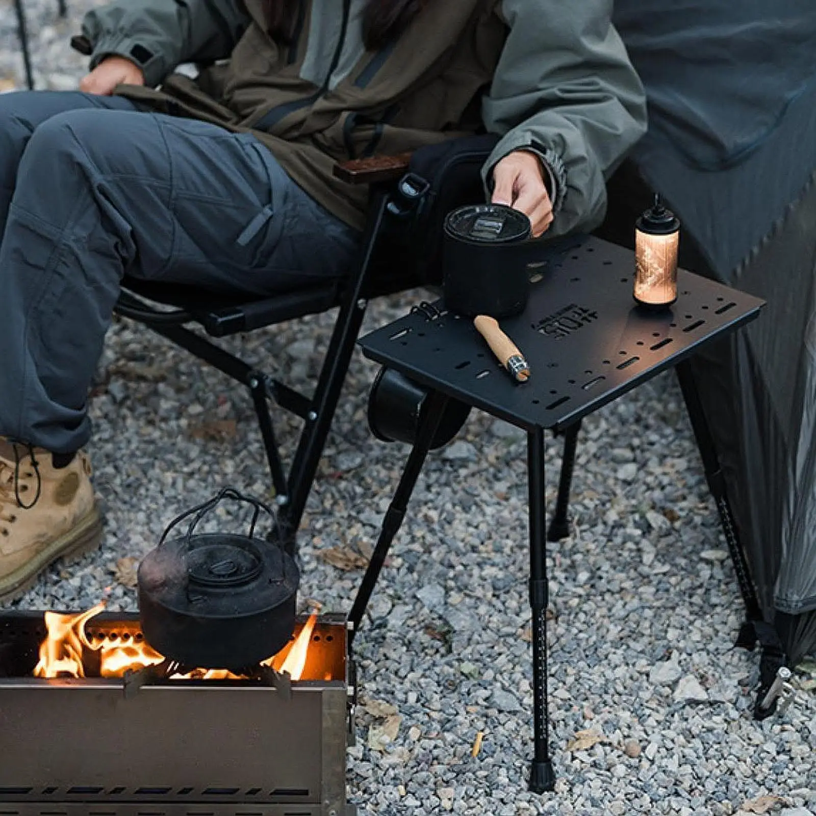 

Camping Table Foldable Table Multifunctional Stable Portable Lantern Hanger for