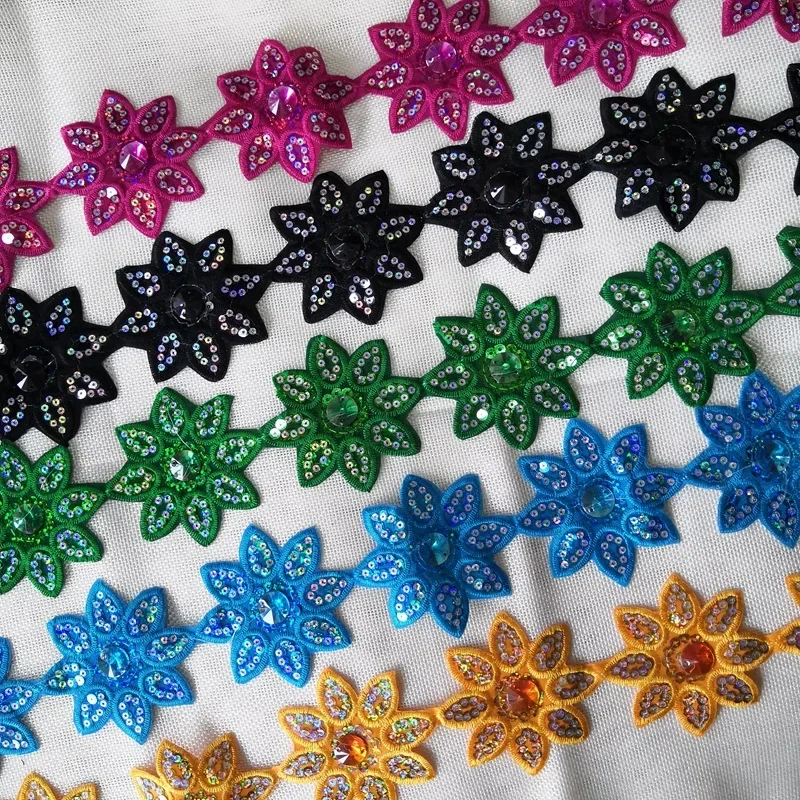 100pcs/Lot 7cm Sequin Strip Flower luxury Embroidery Patch Performance Opera Stage Dress Clothing Decoration Accessory Craft Diy