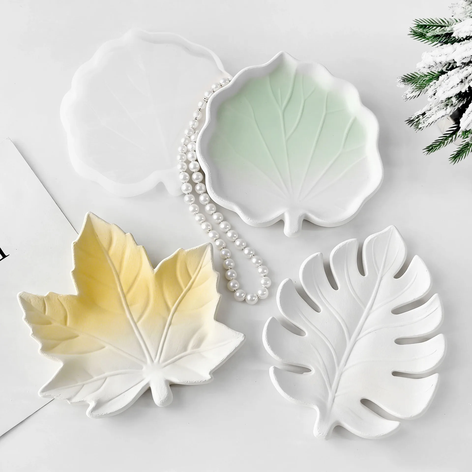DIY Gypsum Form Leaf Coaster Silicone Mold Geometric Leaves Plaster Epoxy Resin Mould Handmade Storage Tray Desktop Decor Molds view 3