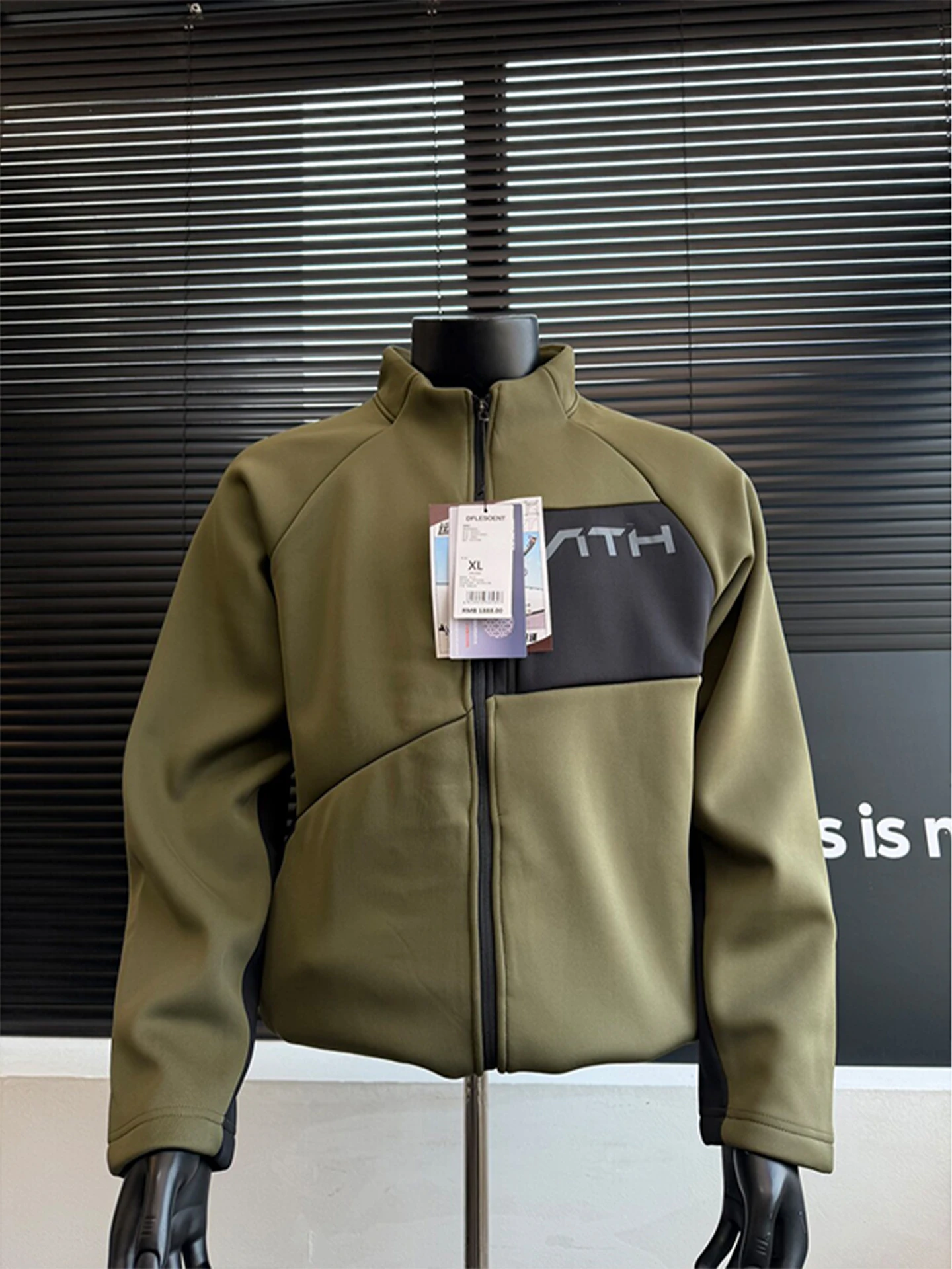 

een 3D Tailoring Sports Jaet Men's Running Training Qui Dry Breathable Outerwear Fce Outdoor Workout Clothes