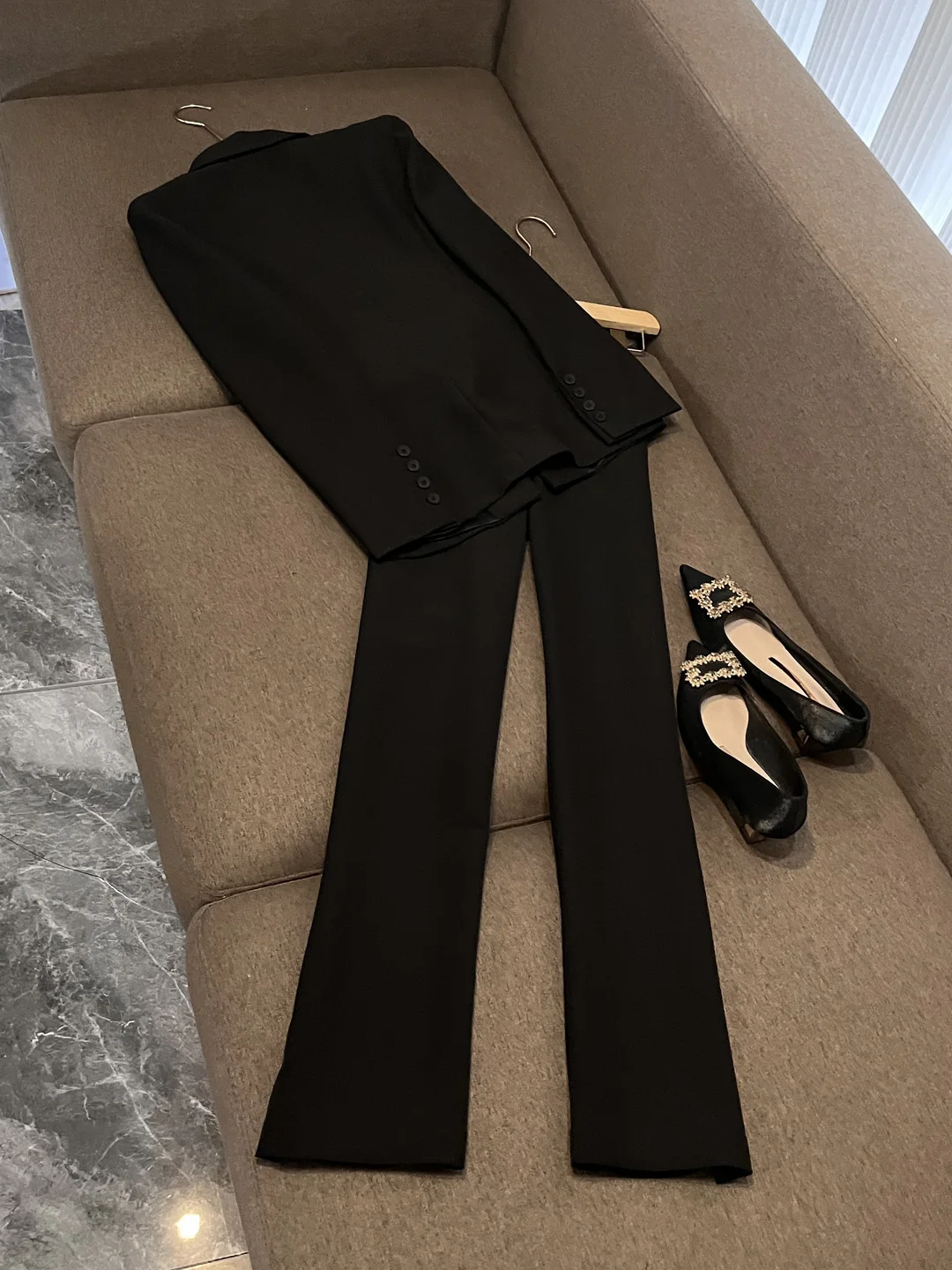 

Ele Diamond Embellied Suit Set Women's ature Profional Clothing Godd Sle Two-Piece Set C20087 Polyester