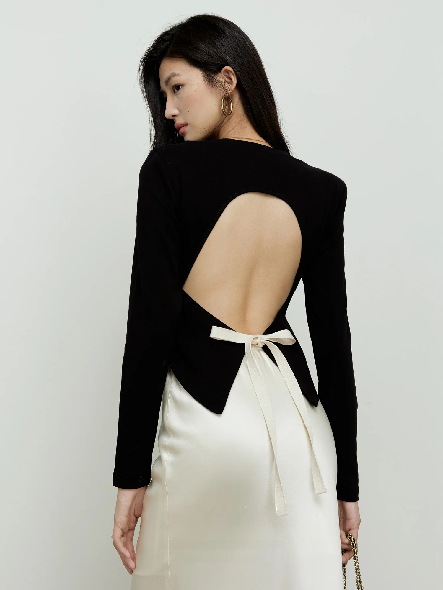 

ROEYWANG, длинная футболка из чистого хлопка, дизайн с черным узлом, сексуальная талия, базовое белое нижнее белье на четыре сезона, топ