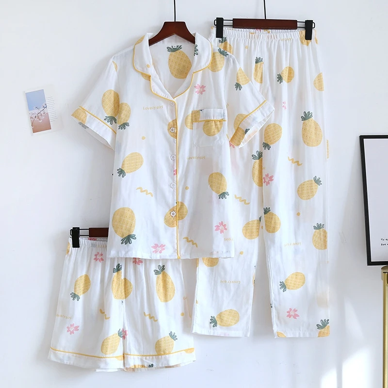

Women's Flowers Print 3pcs Pajama Set Casual Cute Comfy Pink And White Sleepwear Short Sleeve Top Shorts Long Pants For Summer