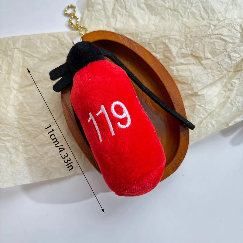 Porte-clés en peluche d'extincteur créatif, dessin animé, poupée en peluche douce, pendentif de voiture, sac à dos, décor de sac