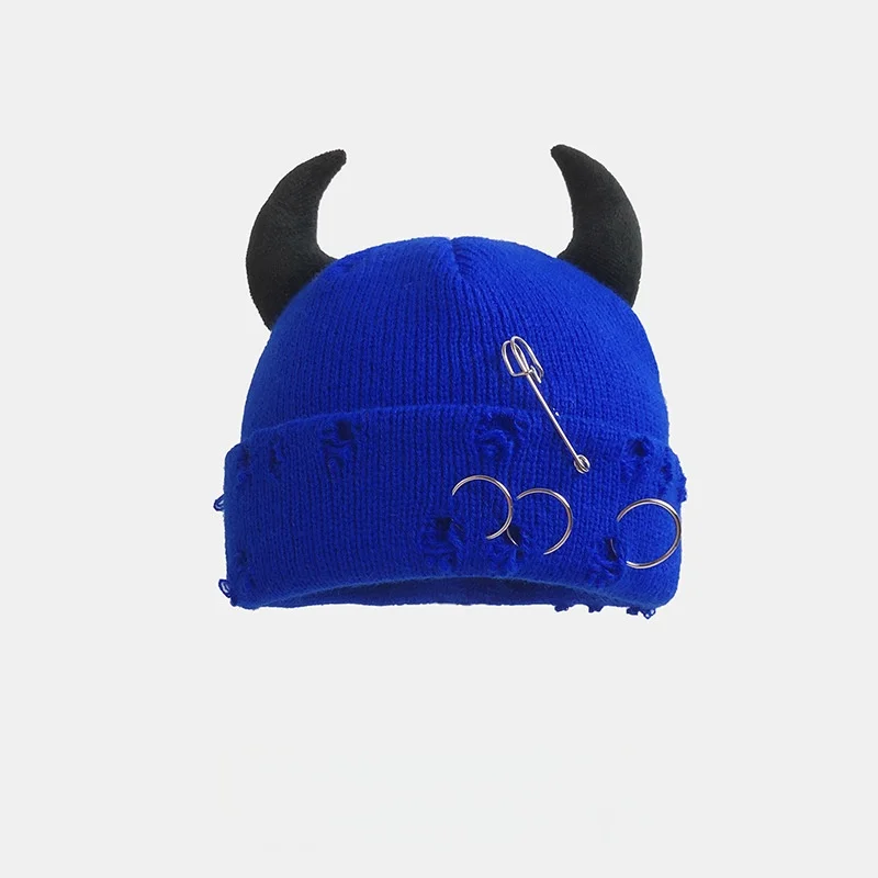 Neue Unisex Strickmütze mit Teufelshörnern Halloween Distressed Skull Cap Hip Hop Winter Warme Garnmütze für Männer Frauen – Detail 7