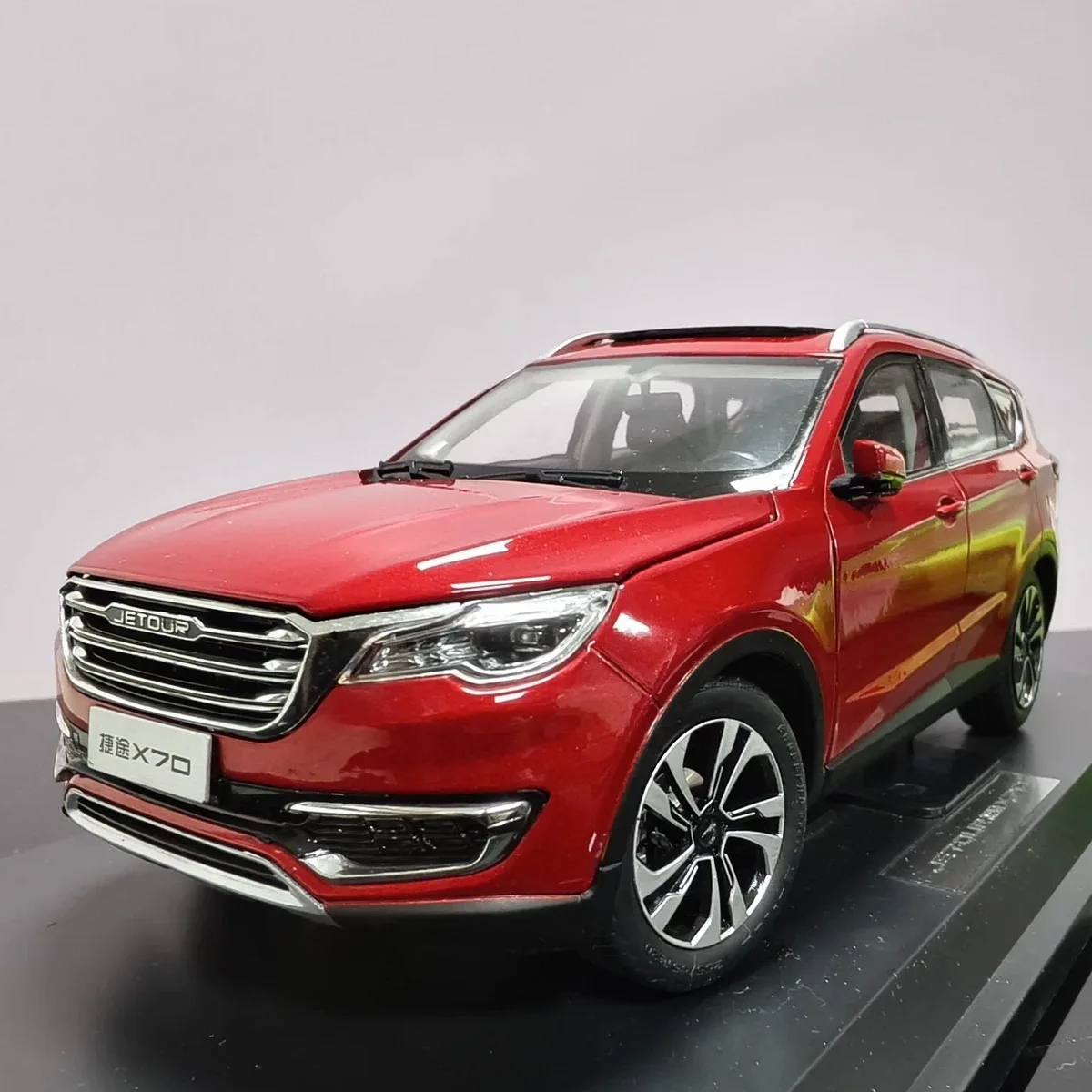 Jetour X70 Alloy Simulation Car Model,CHERY SUV Decoration,Die-Cast Metal Replica,Adult Collectible,Boy Gift,red,1: 18