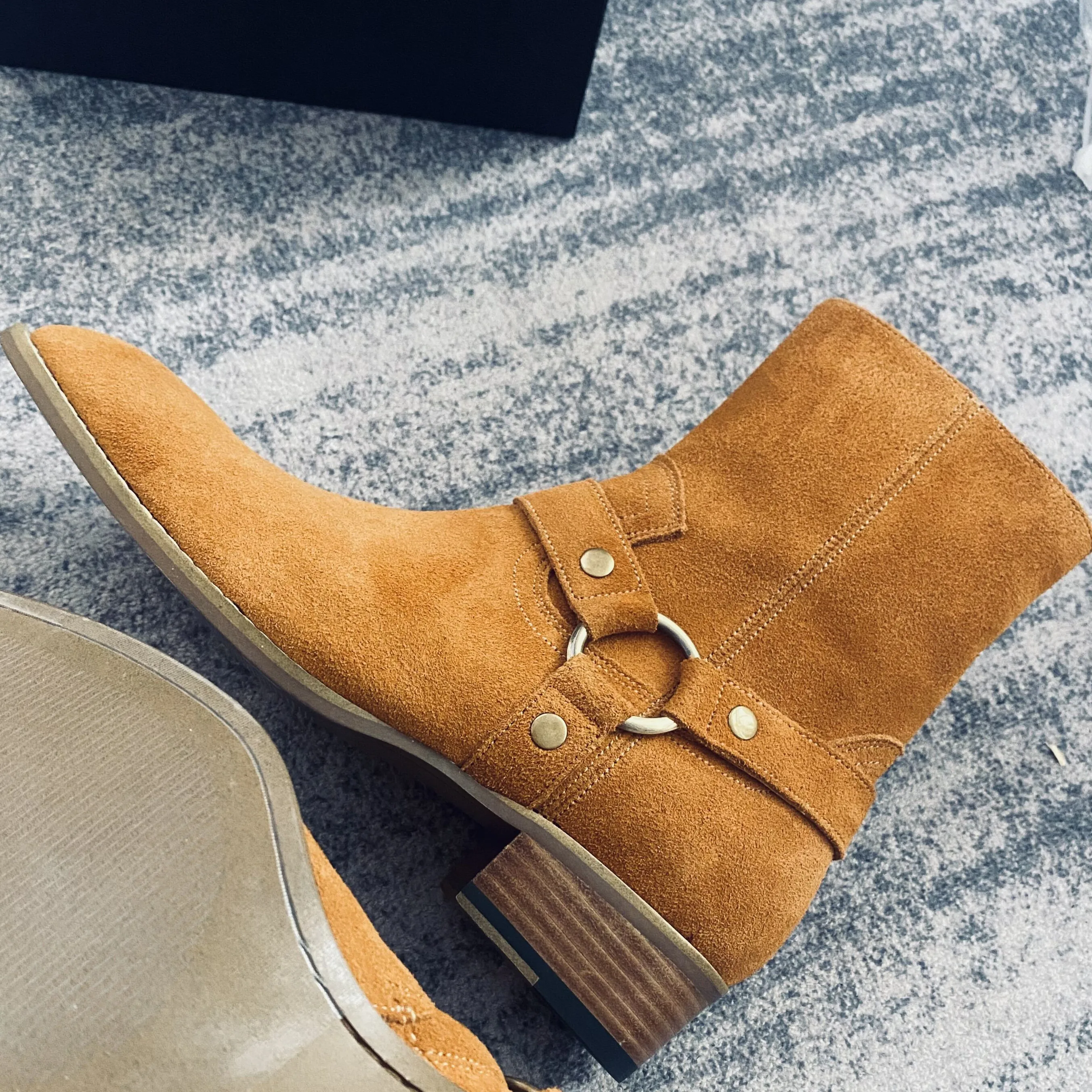 Factory Men Real Picture Leather Buckle Ring Strap Pionted Toe Chelsea style Gentle Men Boots