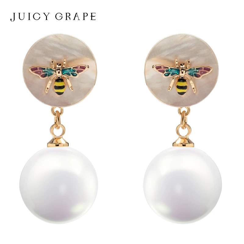 

Korean Style Honey Bee Pearl Drop Earrings For Women Exquisite Elegant Earring Ladies Wedding Party Birthday Jewelry Gifts