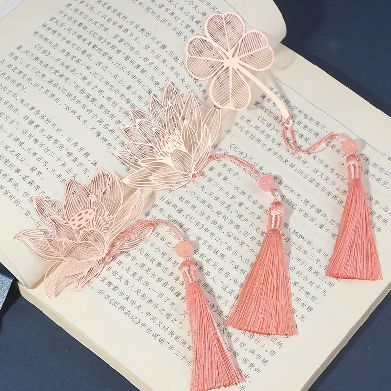 1 Piece Pink Color Floral Bookmark for Girls Retro Aesthetic Rose Red Leaf Swan Fabric Bookmark for Book Student Supplies