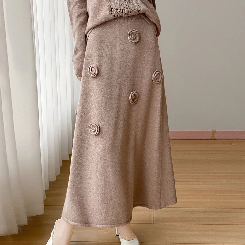 

Fall/Winter 2025 New 100% Pure Wool Skirt Women's High Waist Embroidered Long Over-the-knee Skirt