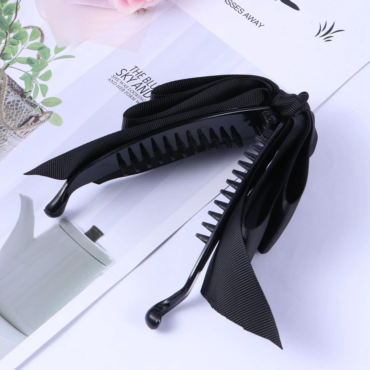 

1pc Large Bow Three Large Clips Clips Layers Ribbon Design Non-Slip Hair Clamp For Women Girls Bow Hair Claw Black Pcs