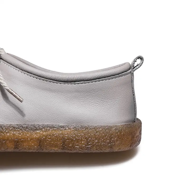 Women Leather Shoes Light Single Shoes Non-slip Mother Comfortable Ladies Weave Handmade Flat Soft Bottomed Footwear