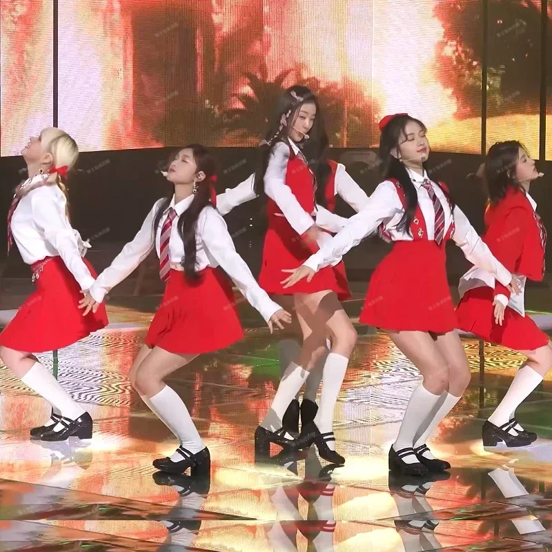 Kpop Donna Gruppo Outfit Moda coreana Camicia bianca Top Gonna corta Abito a fionda Abiti da ballerino Abbigliamento jazz Festival Costume di scena