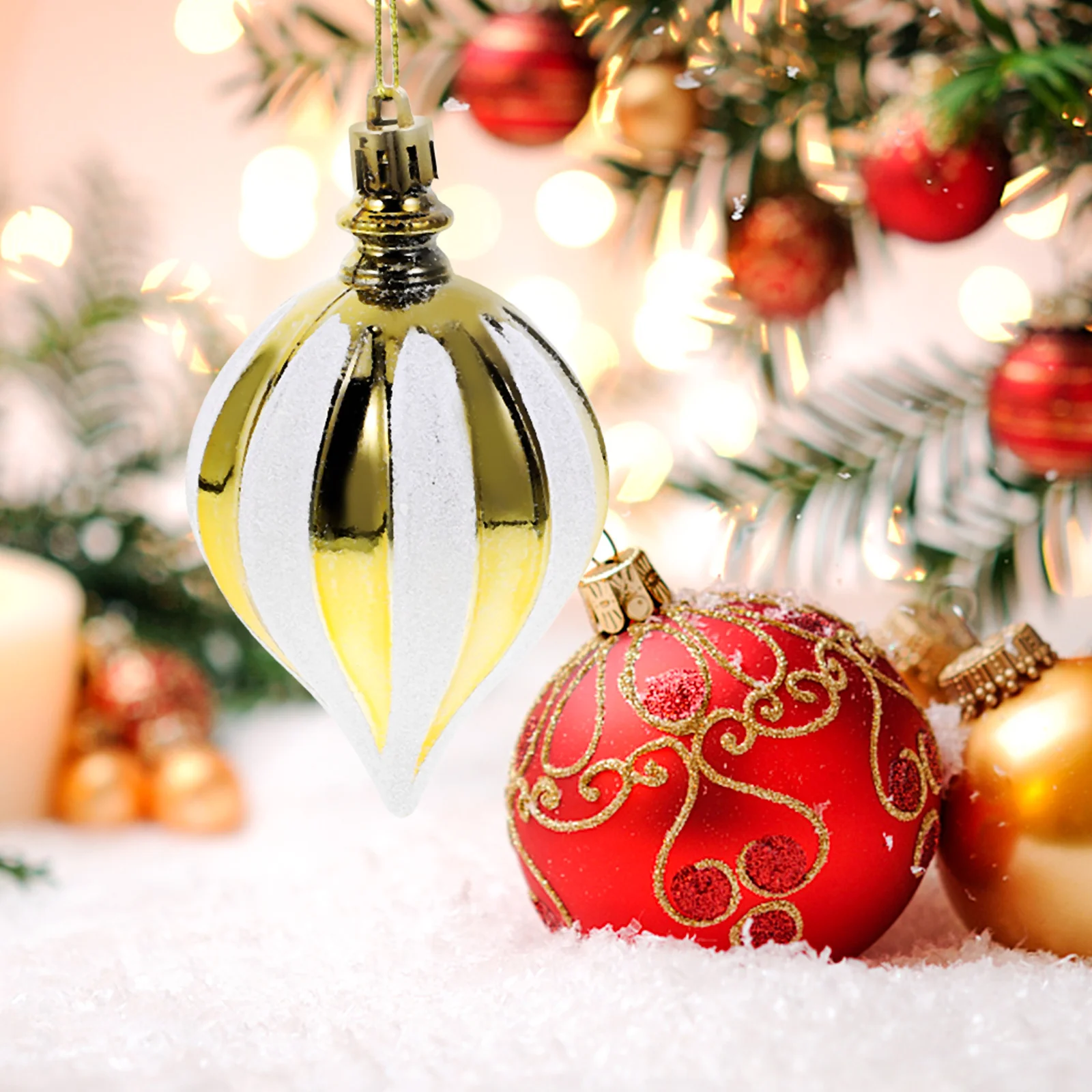 

6 Pcs Tree Hanging Ornaments Gold Balls Decorations Xmas Tree Hanging Decor Xmas Party DIY Holiday Scene Arrangement Gifts